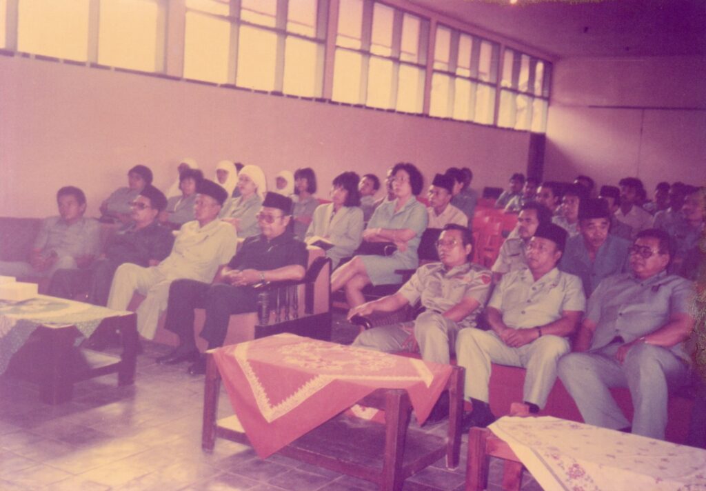 Home foto jaman dulu 10020